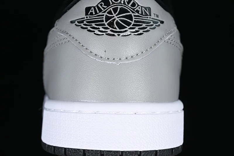 All categories Air Jordan Jordan series basketball shoes Air Jordan 1 Low Z version Air Jordan 1 Low OG "Shadow" AJ1 Joe 1 shadow gray low-top basketball shoes 705329-003